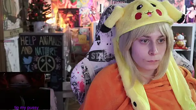 ShiroiFubuki online show from 02.01.25