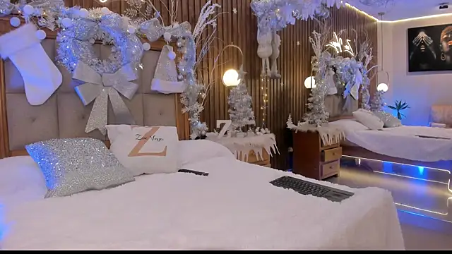 Zoevegass online show from 11.24.25