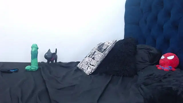 queenofwetqueens online show from 12.22.24