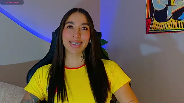 KAYLA BATISTA online show from 06.25.26