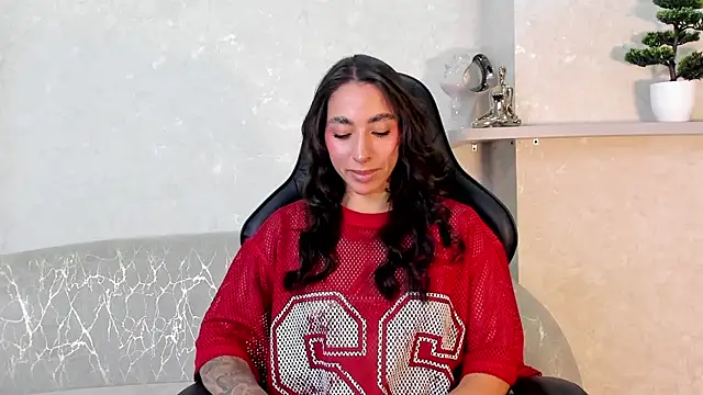 KAYLA BATISTA online show from 07.18.26