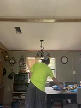 Snapshot of hottestcouplevaa chatting on 02.27.26 hottestcouplevaa online show from 02.27.26