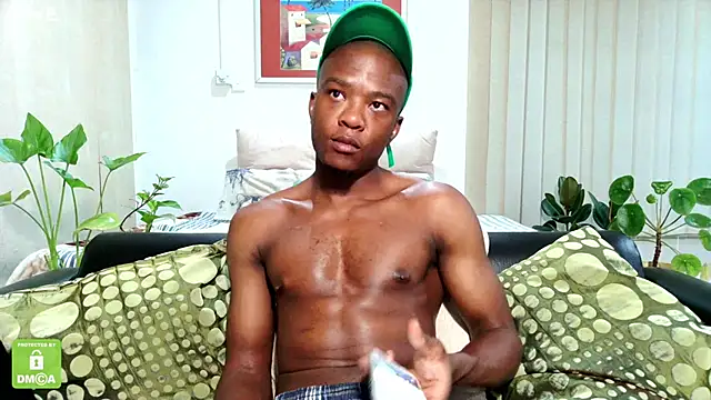 Snapshot of iCrushYenu chatting on 12.04.24 iCrushYenu online show from 12.04.24