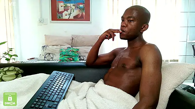 Snapshot of iCrushYenu chatting on 12.04.24 iCrushYenu online show from 12.04.24