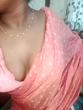 Snapshot of esita_1212 chatting on 02.01.25 esita 1212 online show from 02.01.25