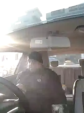 Snapshot of Dick_6inches chatting on 01.27.25 Dick 6inches online show from 01.27.25