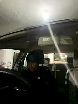 Snapshot of Dick_6inches chatting on 09.11.25 Dick 6inches online show from 09.11.25