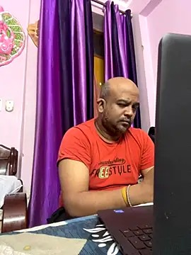 Snapshot of Dick_6inches chatting on 10.06.25 Dick 6inches online show from 10.06.25