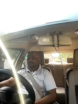 Snapshot of Dick_6inches chatting on 10.12.25 Dick 6inches online show from 10.12.25