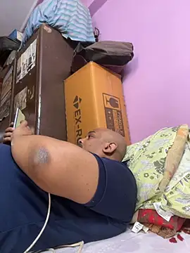 Snapshot of Dick_6inches chatting on 10.21.25 Dick 6inches online show from 10.21.25