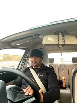 Snapshot of Dick_6inches chatting on 11.11.25 Dick 6inches online show from 11.11.25