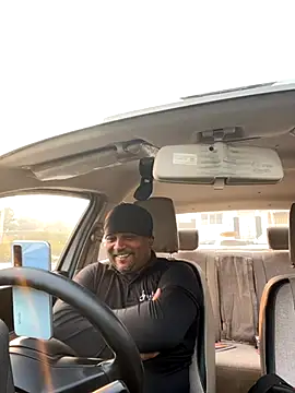 Snapshot of Dick_6inches chatting on 11.20.25 Dick 6inches online show from 11.20.25