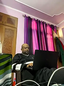 Snapshot of Dick_6inches chatting on 11.29.25 Dick 6inches online show from 11.29.25