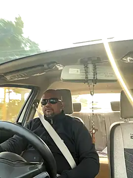 Snapshot of Dick_6inches chatting on 12.02.25 Dick 6inches online show from 12.02.25