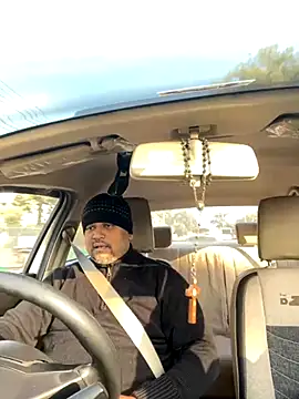 Snapshot of Dick_6inches chatting on 12.04.25 Dick 6inches online show from 12.04.25