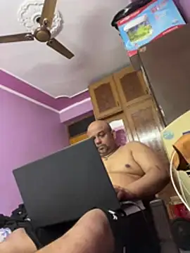 Dick 6inches online show from 07.01.26