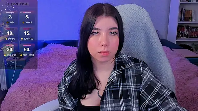 Snapshot of kellyharris chatting on 12.07.24 kellyharris online show from 12.07.24