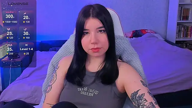 Snapshot of kellyharris chatting on 01.26.25 kellyharris online show from 01.26.25