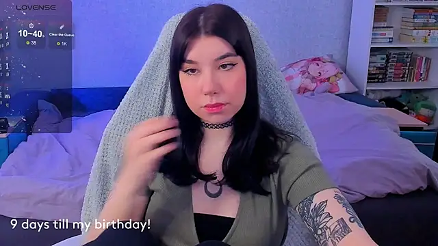 Snapshot of kellyharris chatting on 02.19.25 kellyharris online show from 02.19.25