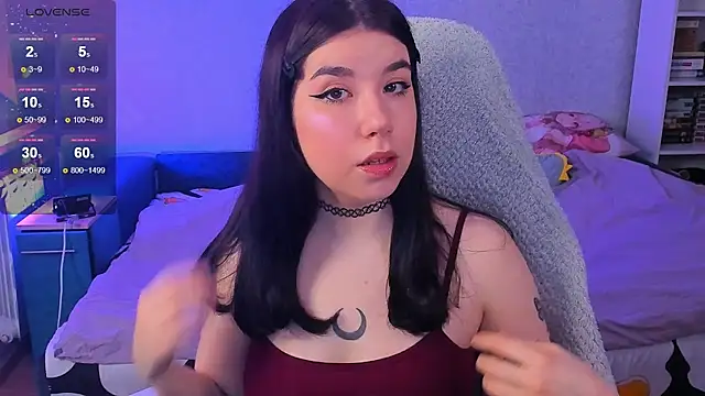 Snapshot of kellyharris chatting on 03.10.25 kellyharris online show from 03.10.25