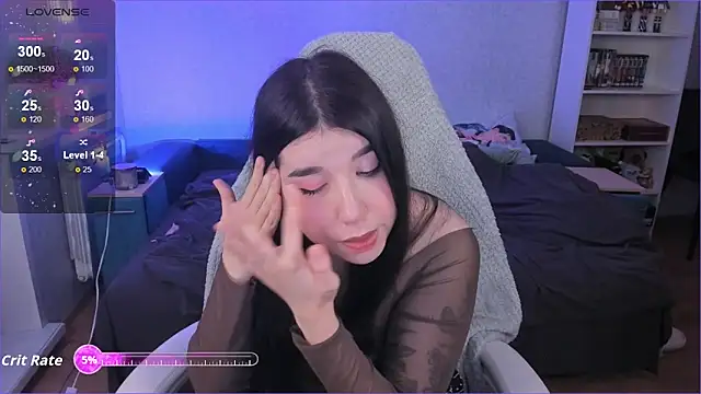 Snapshot of kellyharris chatting on 09.12.25 kellyharris online show from 09.12.25