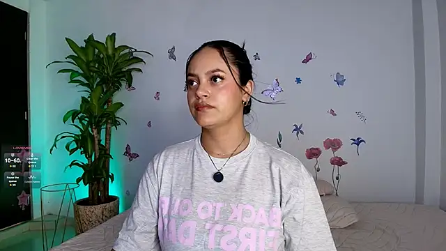 Snapshot of VICTORIABLACK_@xh chatting on 02.20.26 VICTORIABLACK xh online show from 02.20.26