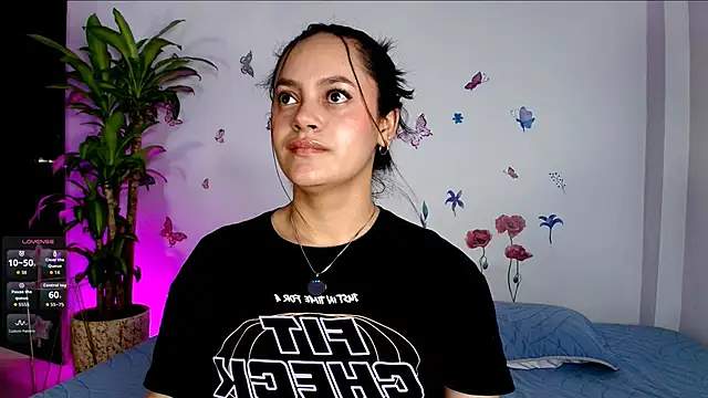 Snapshot of VICTORIABLACK_@xh chatting on 03.03.26 VICTORIABLACK xh online show from 03.03.26