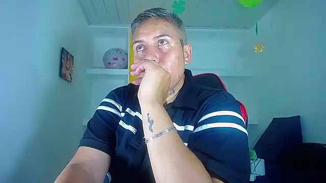 Yessi rousse online show from 03.20.25