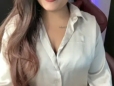 Snapshot of shanayaaa_1 chatting on 01.11.26 shanayaaa 1 online show from 01.11.26