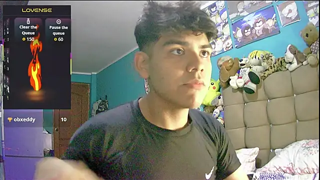 Snapshot of Valesh20 chatting on 02.26.26 Valesh20 online show from 02.26.26