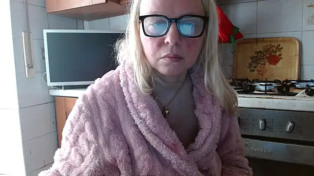 martachatte online show from 04.24.26