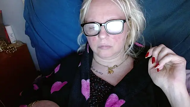 martachatte online show from 04.28.26