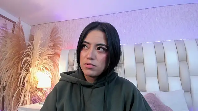 Rebeca jones online show from 06.06.26