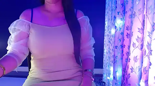 janifer001 online show from 12.15.24