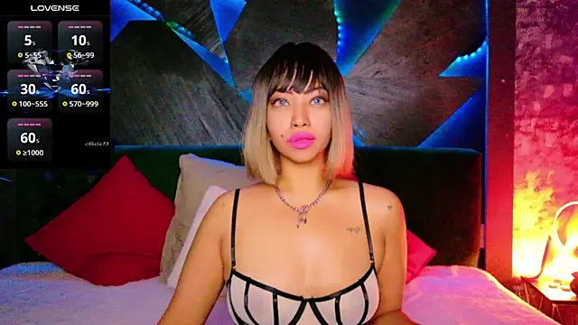 ElyaQuinn online show from 11.20.25