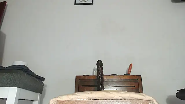 AngelBarbaro online show from 06.17.26