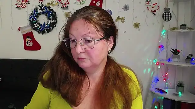 VanessaHotts online show from 01.04.25