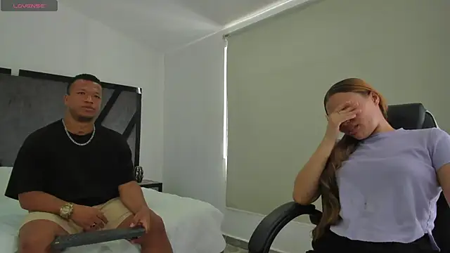 AnnieAndStefan online show from 07.06.26