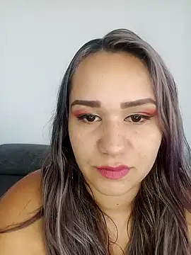 Snapshot of paula_brausin chatting on 01.19.25 paula brausin online show from 01.19.25