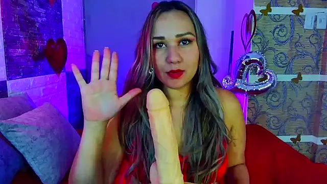 Snapshot of paula_brausin chatting on 02.15.25 paula brausin online show from 02.15.25