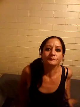 Snapshot of AnyaBest chatting on 02.07.25 AnyaBest online show from 02.07.25