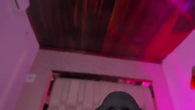 Snapshot of Emmily_Savage chatting on 11.23.25 Emmily Savage online show from 11.23.25