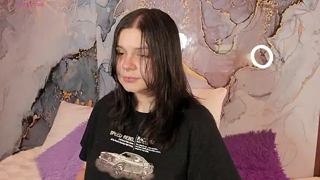 Snapshot of Mey_moon chatting on 02.12.26 Mey moon online show from 02.12.26