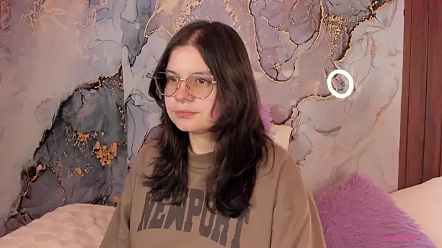 Snapshot of Mey_moon chatting on 02.15.26 Mey moon online show from 02.15.26