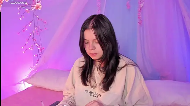 Mey moon online show from 07.04.26