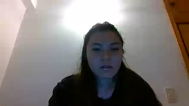 Snapshot of _andygirl chatting on 12.12.24 andygirl online show from 12.12.24