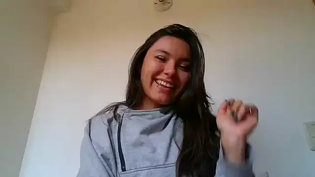 Snapshot of _andygirl chatting on 12.14.24 andygirl online show from 12.14.24