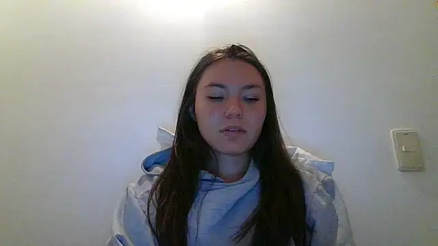 Snapshot of _andygirl chatting on 12.15.24 andygirl online show from 12.15.24