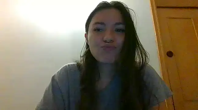 Snapshot of _andygirl chatting on 12.29.24 andygirl online show from 12.29.24