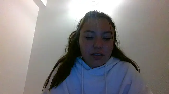 Snapshot of _andygirl chatting on 02.14.25 andygirl online show from 02.14.25